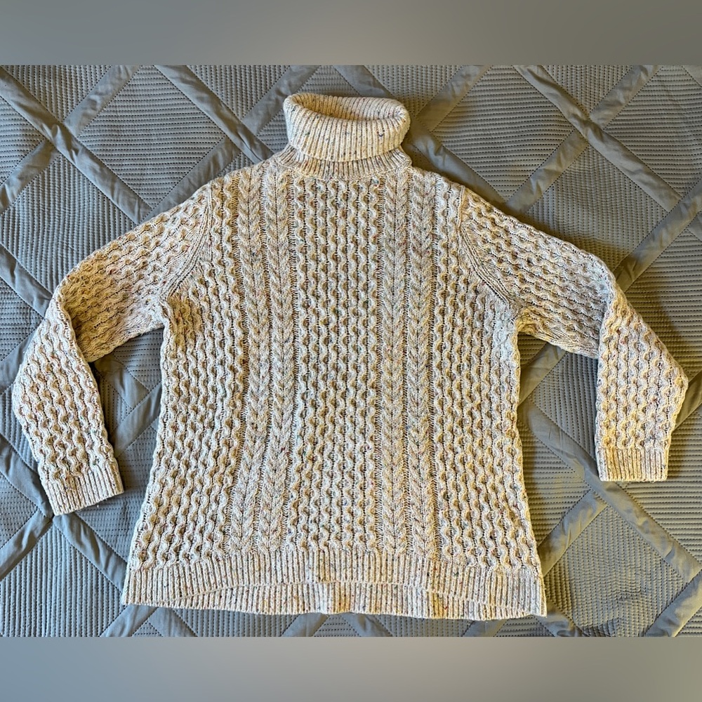 LAST CALL! 🧁 LANDS’ END 🧁 turtleneck tunic sweater🧁 rainbow 🧁 size L tall